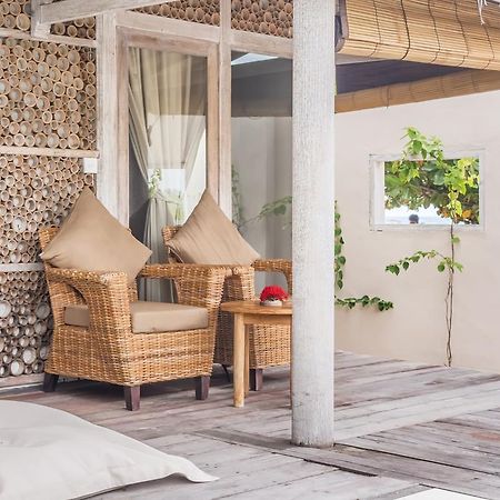 Avia Villa Resort Gili Meno Ngoại thất bức ảnh